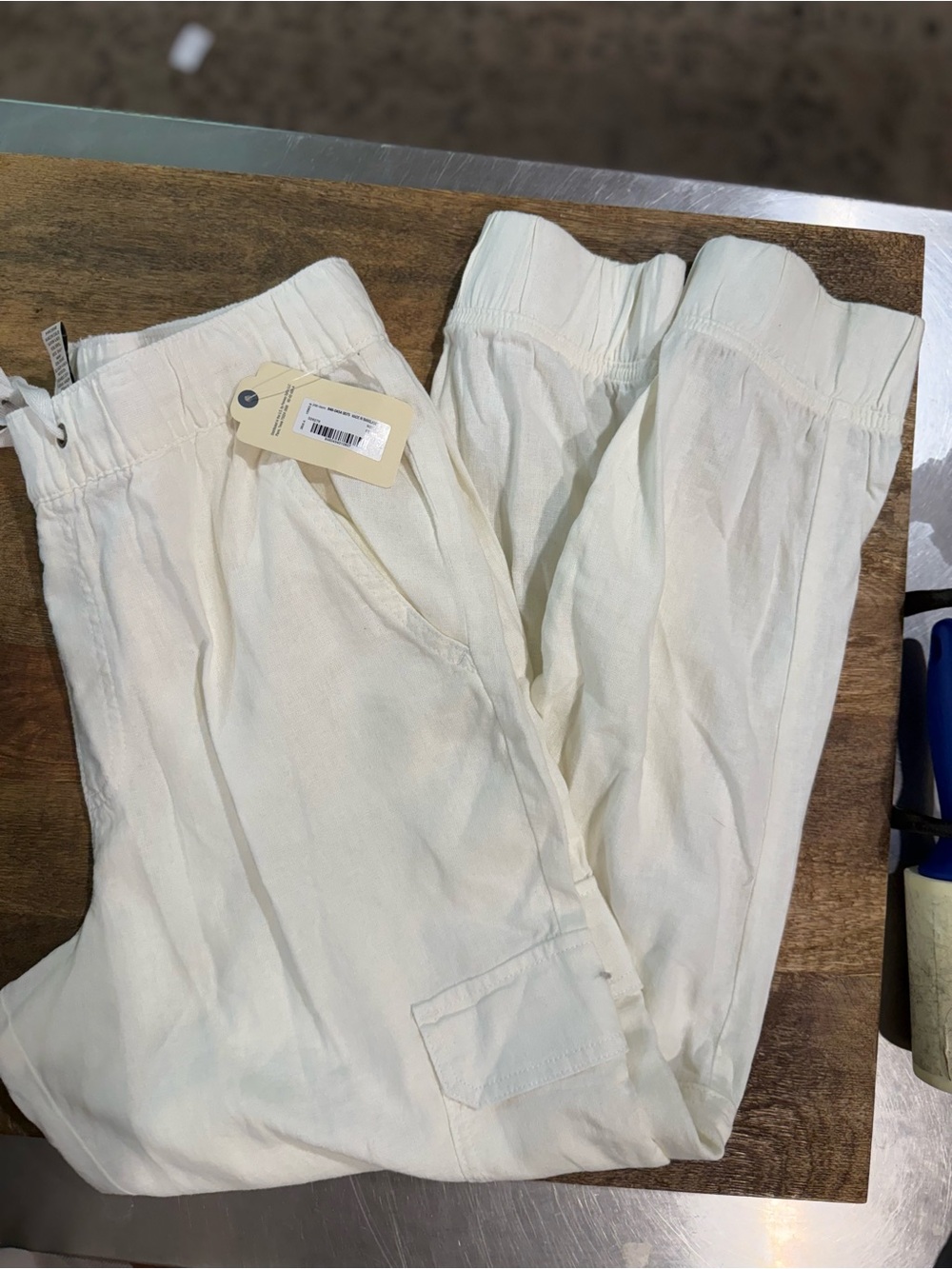 Woman's Linen-Blend Drawstring Cargo Pants - White